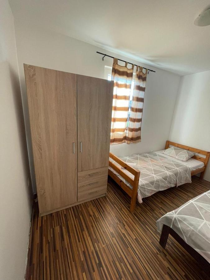 Apartment Ground Floor With Parking Erny Πούλα Εξωτερικό φωτογραφία