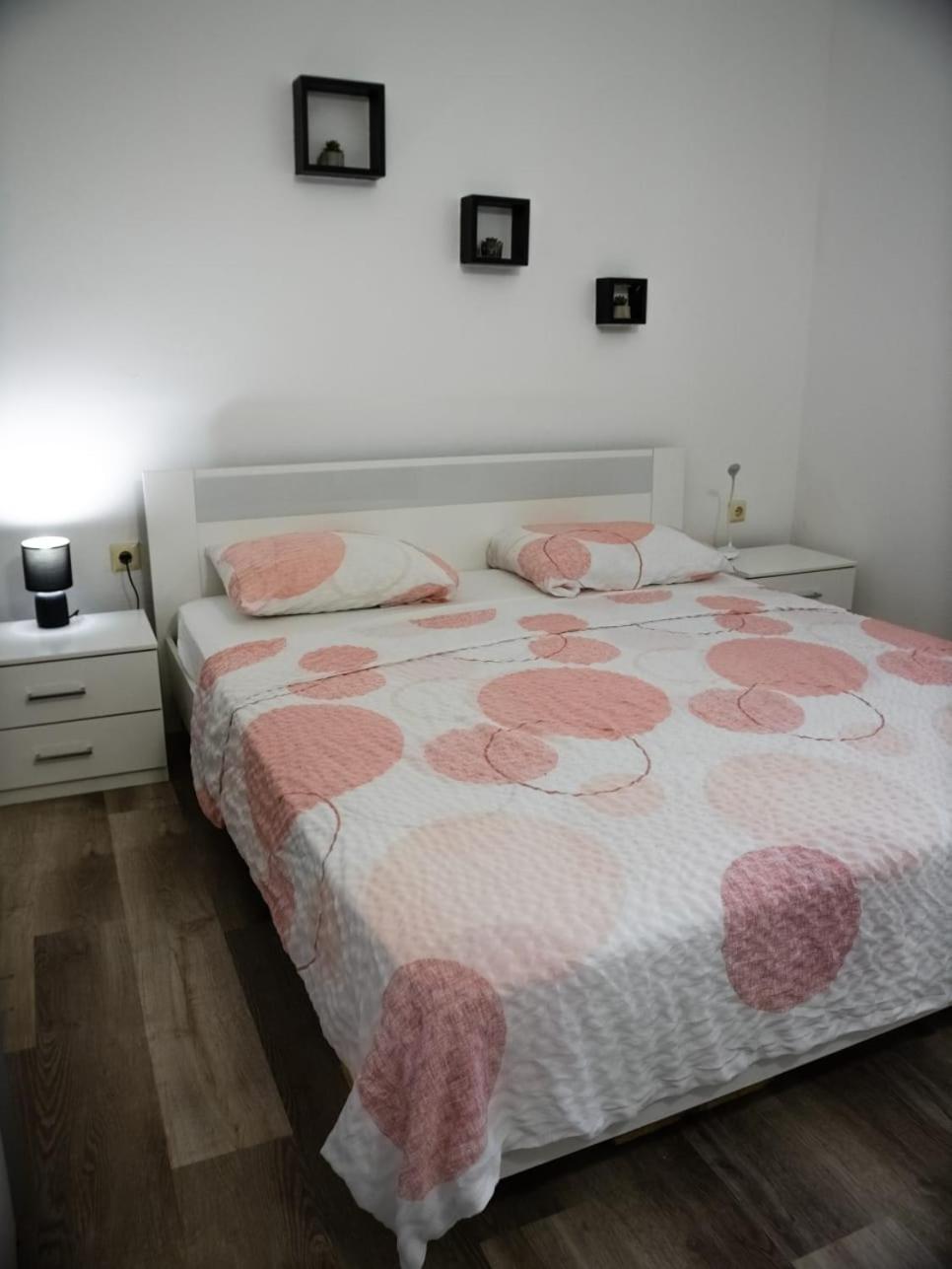 Apartment Ground Floor With Parking Erny Πούλα Εξωτερικό φωτογραφία