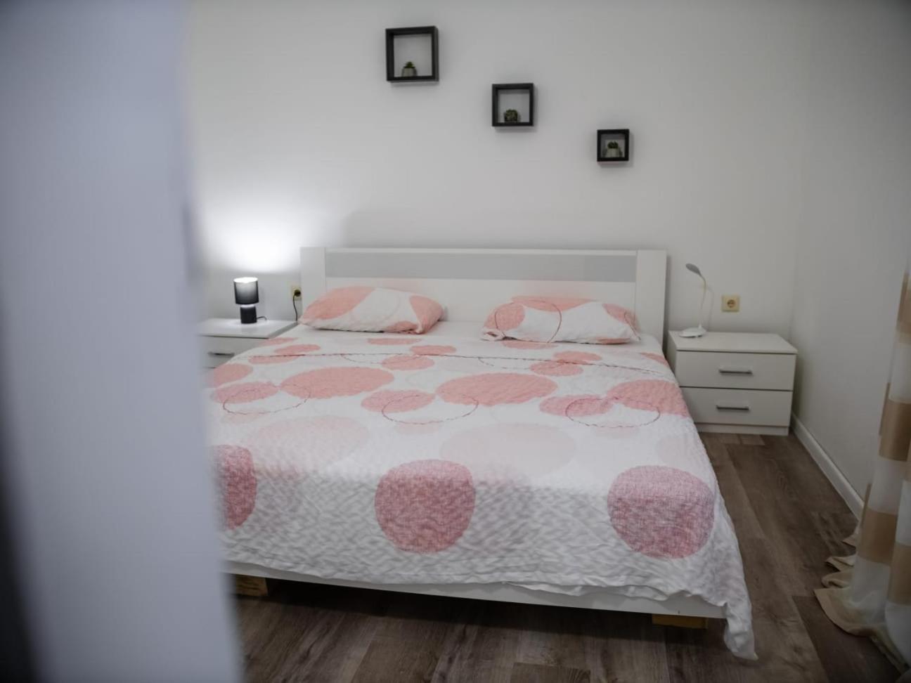 Apartment Ground Floor With Parking Erny Πούλα Εξωτερικό φωτογραφία