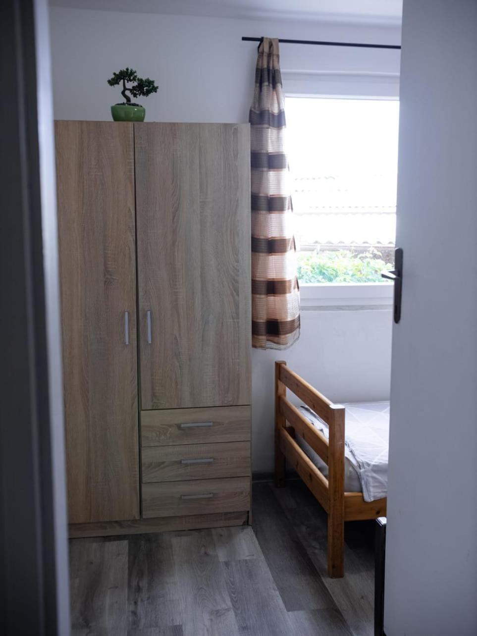 Apartment Ground Floor With Parking Erny Πούλα Εξωτερικό φωτογραφία